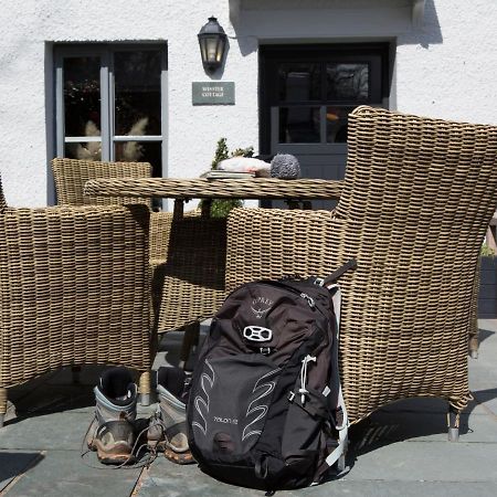 ホテル Mason'S Arms Bowland Bridge エクステリア 写真