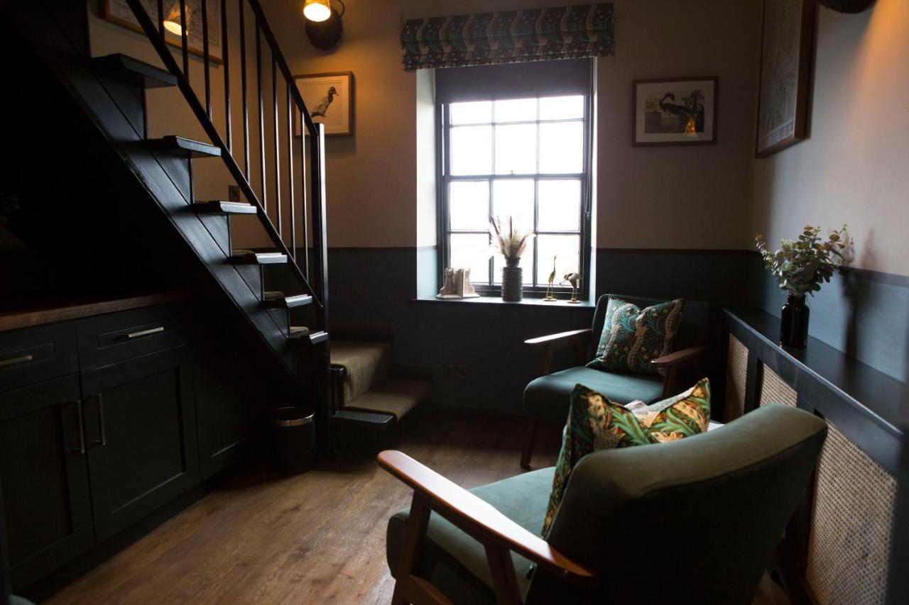 ホテル Mason'S Arms Bowland Bridge エクステリア 写真