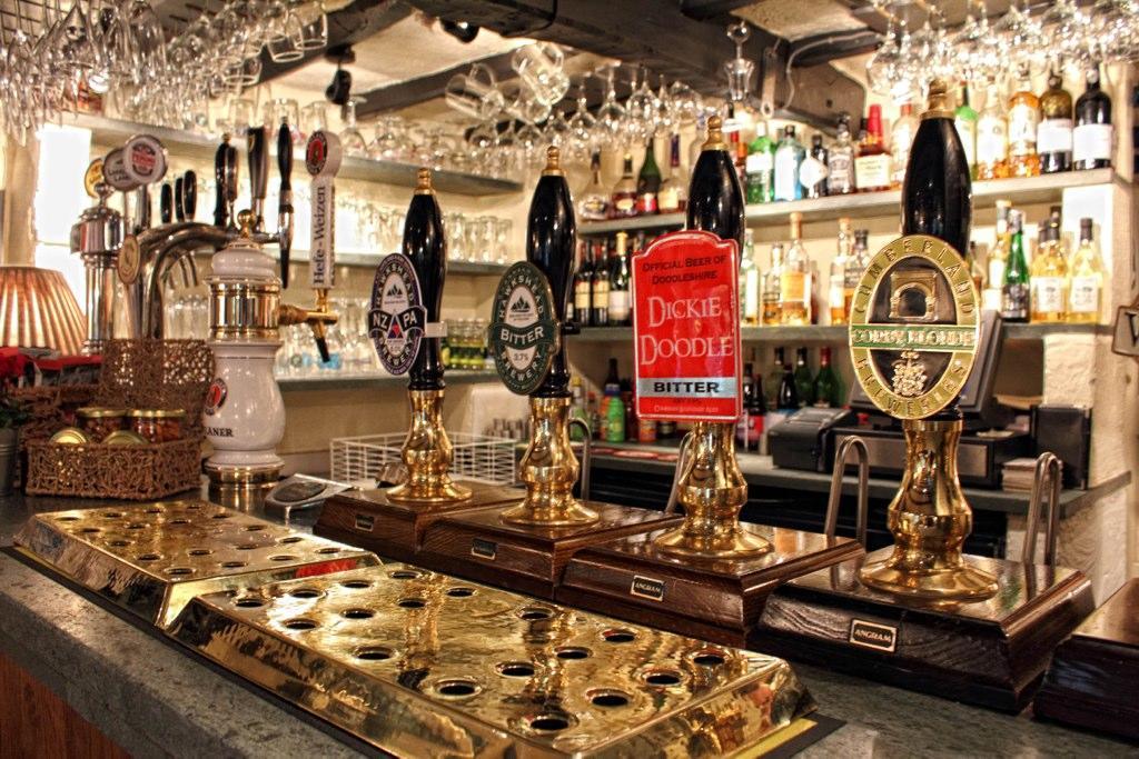 ホテル Mason'S Arms Bowland Bridge エクステリア 写真