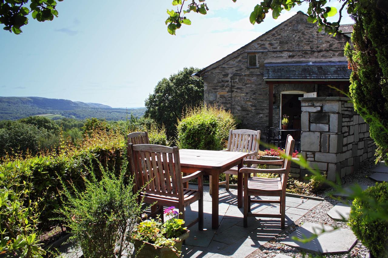 ホテル Mason'S Arms Bowland Bridge エクステリア 写真